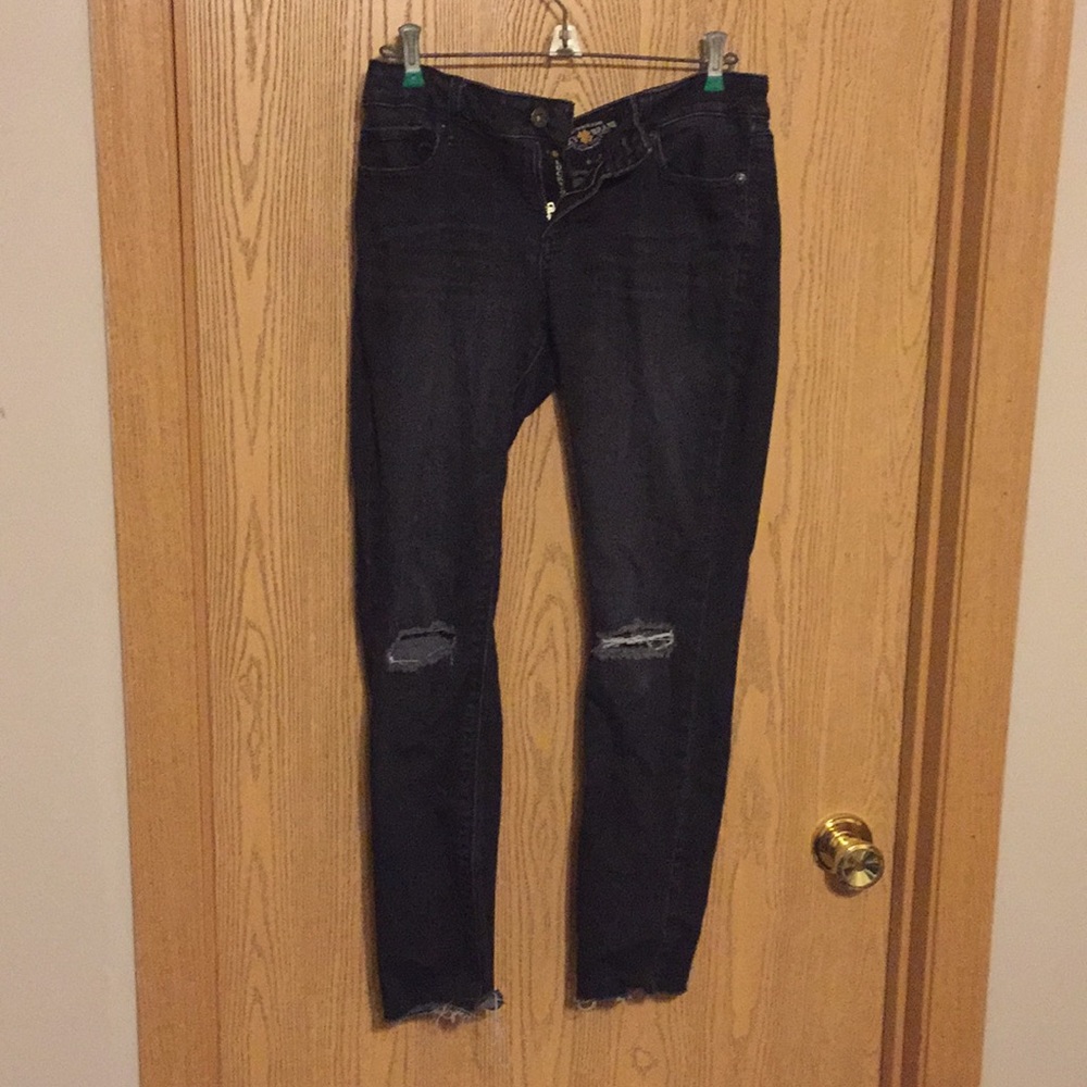 Black Lucky skinny jeans